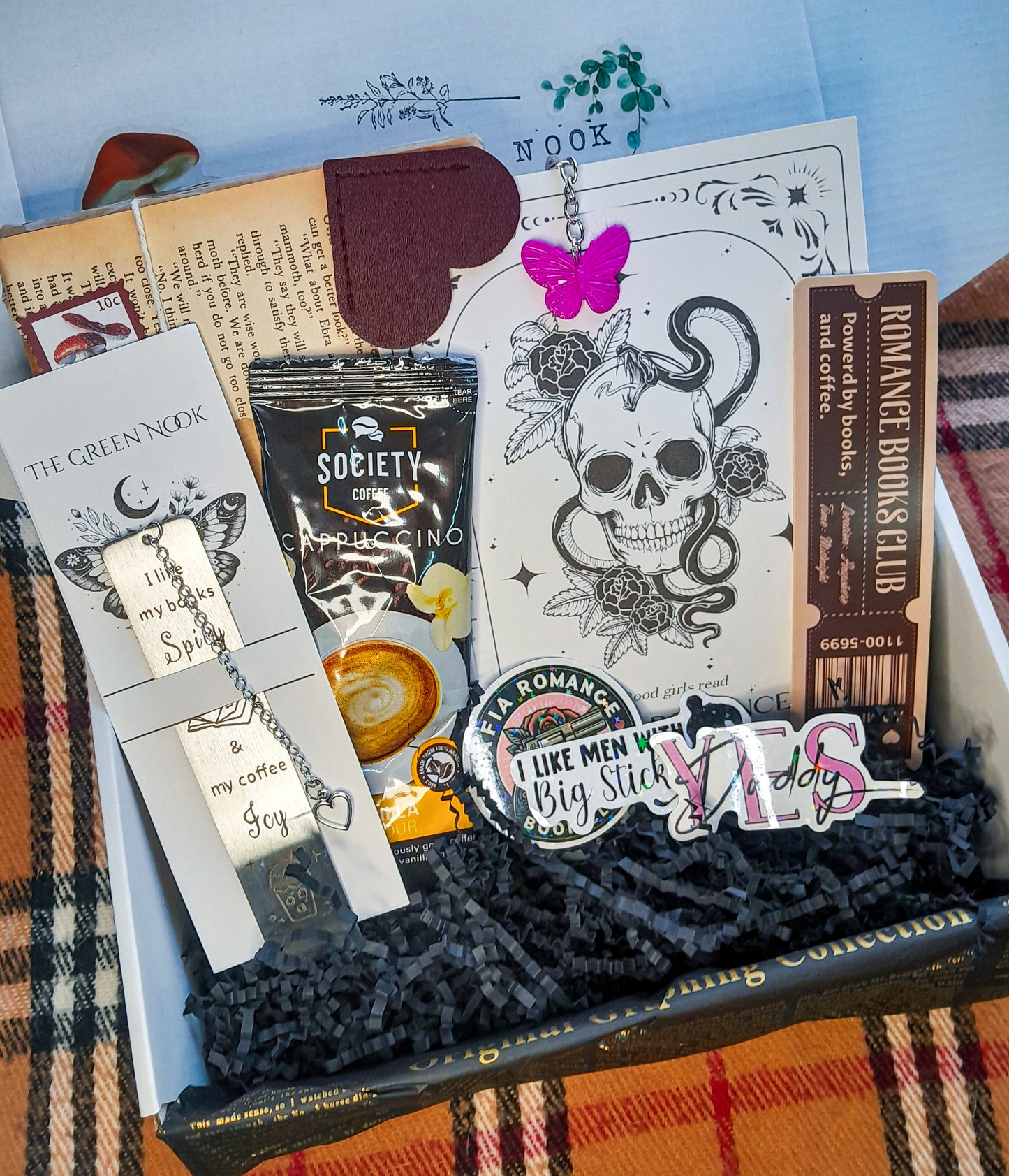 Lovers Between The Covers